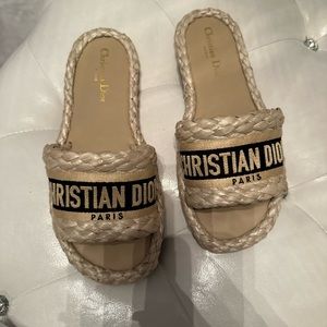 Christian Dior straw slides size 8 - 38